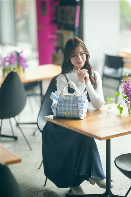 Samantha Thavasa Japan Limited | SAMANTHAVEGA 2024 Spring