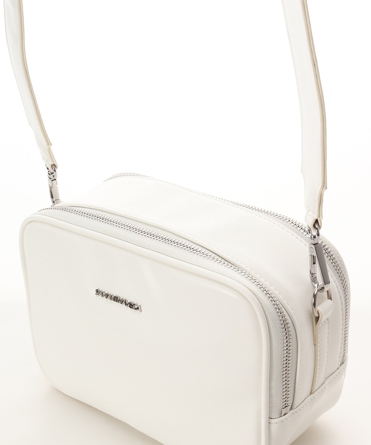 トラベルショルダーバック