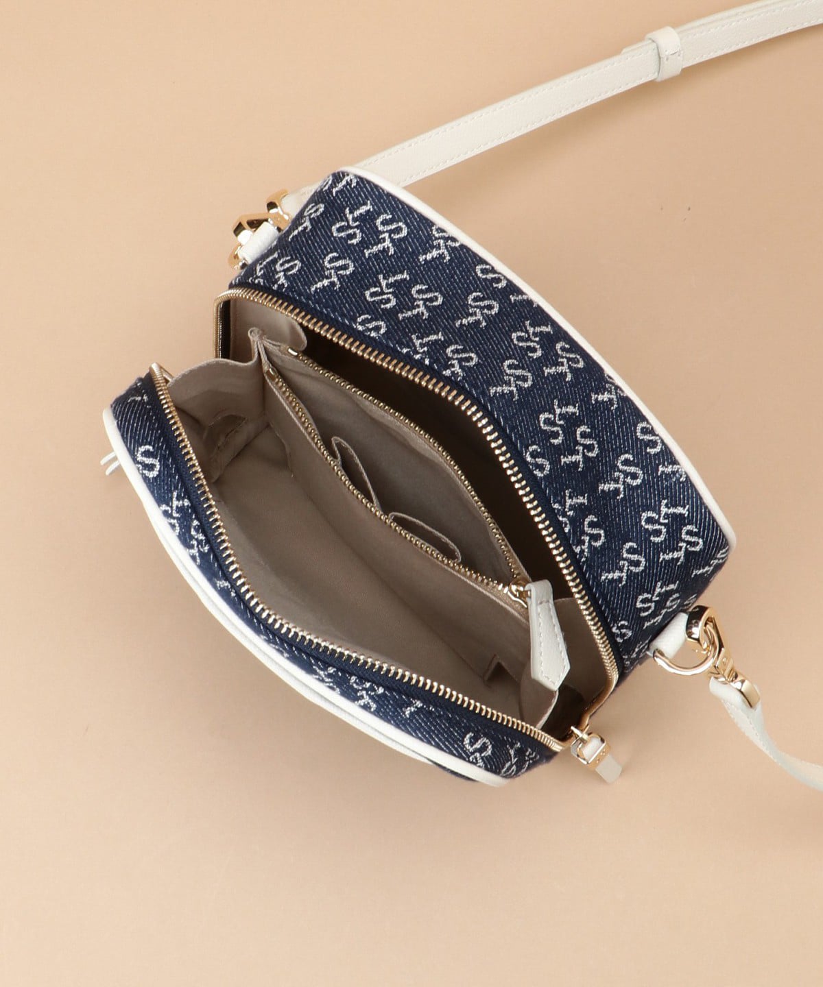 Denim ST Jacquard ショルダーバッグ(FREE オフホワイト): Samantha
