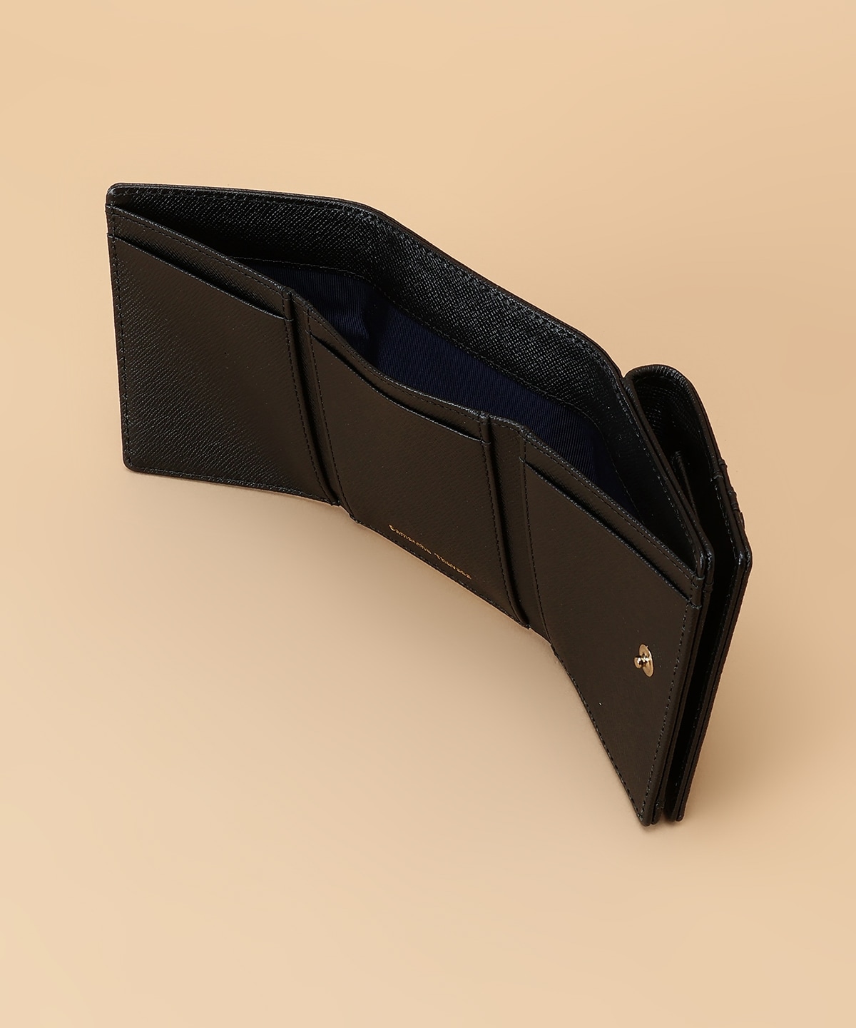 ベルトデザイン 三つ折り財布