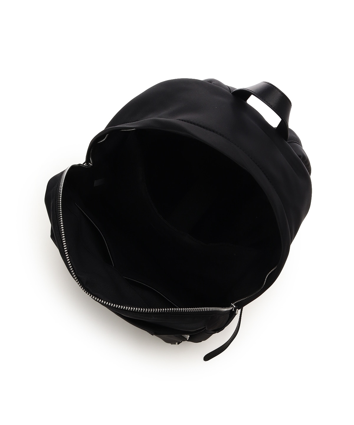 マルチポケット シンプルリュック