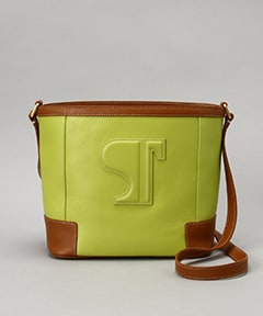 イエローグリーン