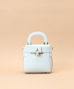 ライトブルー