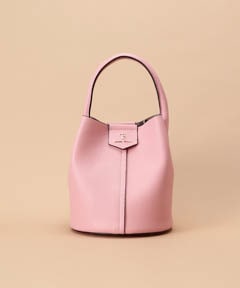 ピンクベージュ