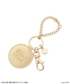 ペールイエロー