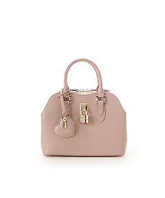 ピンクベージュ