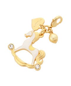 ペールイエロー