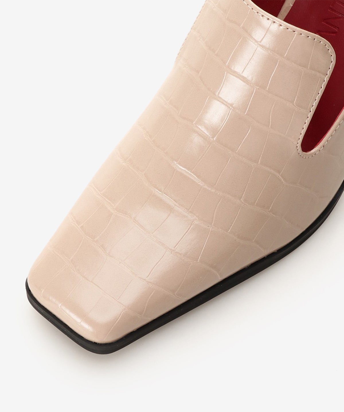 スクエアトゥクロコパンプス