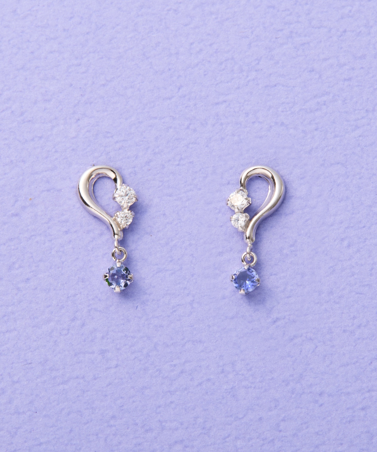 K10 WGタンザナイトピアス≪12月 誕生石≫