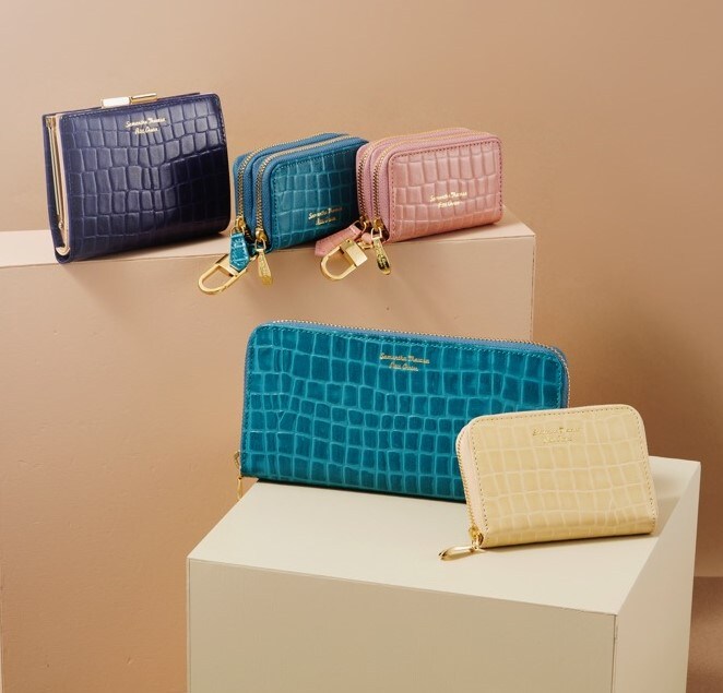 Croco Embossing Seriess