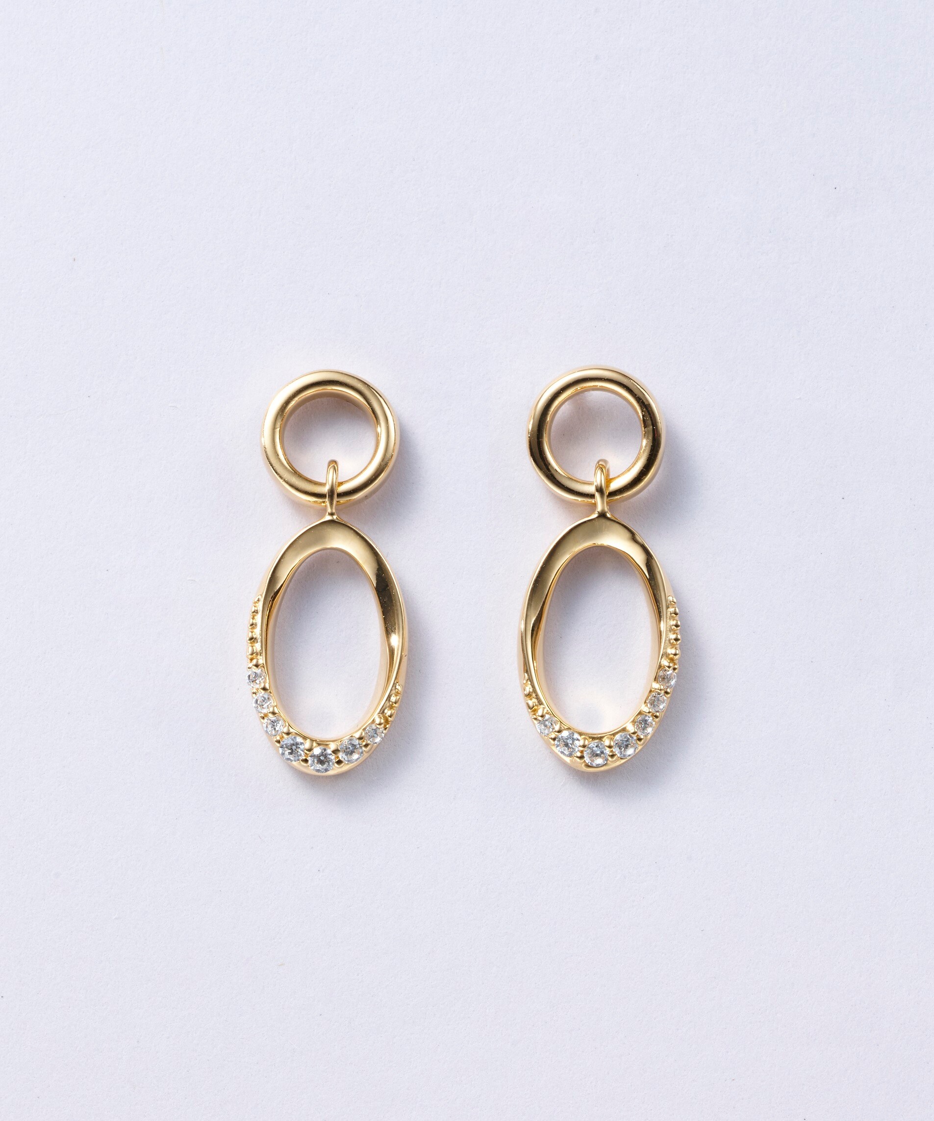 オーバルボリュームピアス